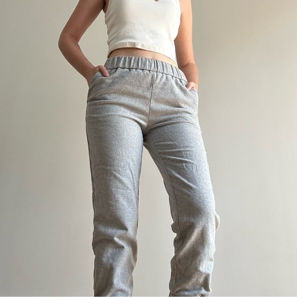 ARITZIA WILFRED LIGHT GREY TROUSER -  S - Picture 4 of 13